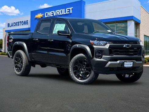 New 2026 Chevrolet Colorado Trail Boss AWD/4WD image 8