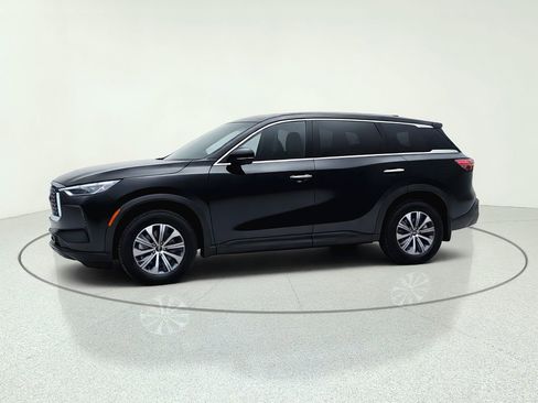 Used 2024 INFINITI QX60 Pure AWD/4WD image 4
