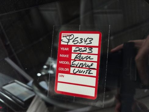 Used 2023 Land Rover Range Rover Evoque SE image 38