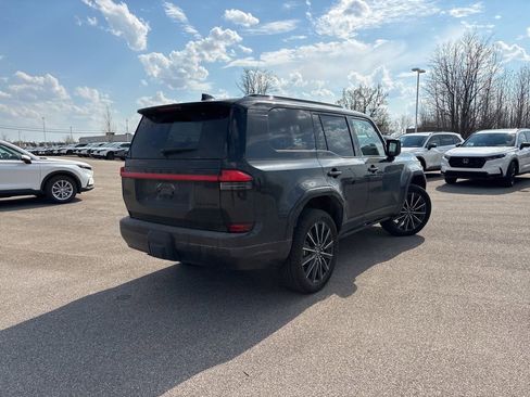 Used 2026 Lexus GX 550 w/ Accessory Package (2T) image 12