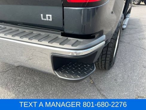 Used 2019 Chevrolet Silverado 1500 LT AWD/4WD image 6