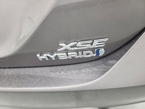 Used 2024 Toyota Camry XSE w/ Navigation Package image 13