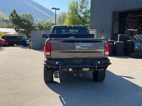 Used 2018 RAM 3500 Big Horn w/ Sport Appearance Group AWD/4WD image 10