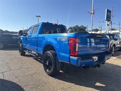 Used 2021 Ford F250 Lariat image 9