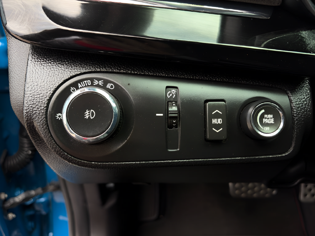 Used 2015 Chevrolet SS RWD image 19
