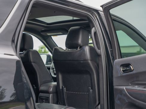 Used 2024 Dodge Durango GT AWD/4WD image 16