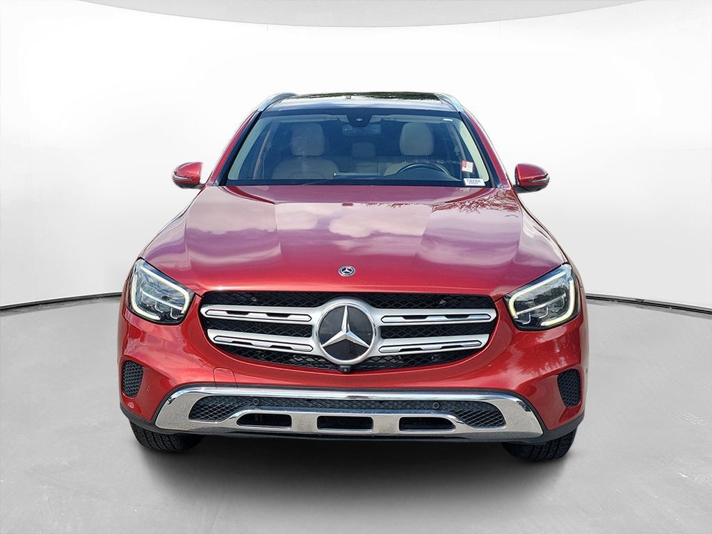 Used 2021 Mercedes-Benz GLC 300 w/ Premium Package image 2
