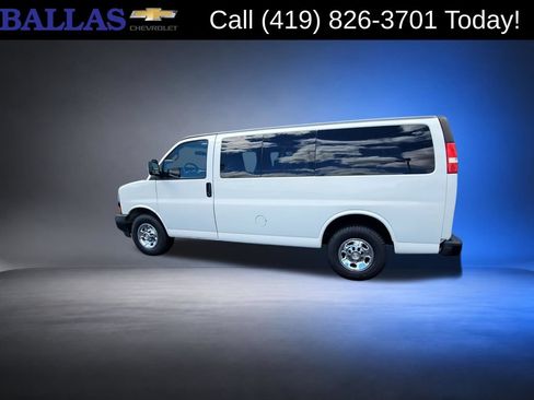 Certified 2019 Chevrolet Express 2500 LS w/ Driver Convenience Package RWD image 6