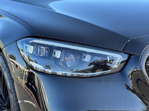 Used 2022 Mercedes-Benz S 500 S 500 image 10