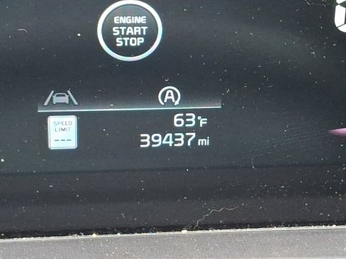 Certified 2023 Kia Telluride S w/ S Sunroof Package AWD/4WD image 22