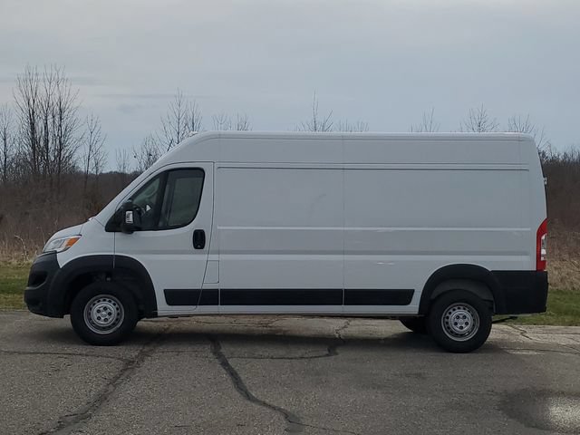 Used 2025 RAM ProMaster 2500 w/ Convenience Group FWD image 4