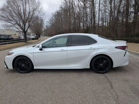 Used 2024 Toyota Camry XSE image 2