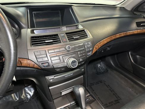 Used 2011 Honda Accord EX-L image 28