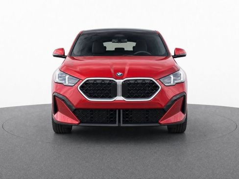 Used 2026 BMW X2 xDrive28i AWD/4WD image 5