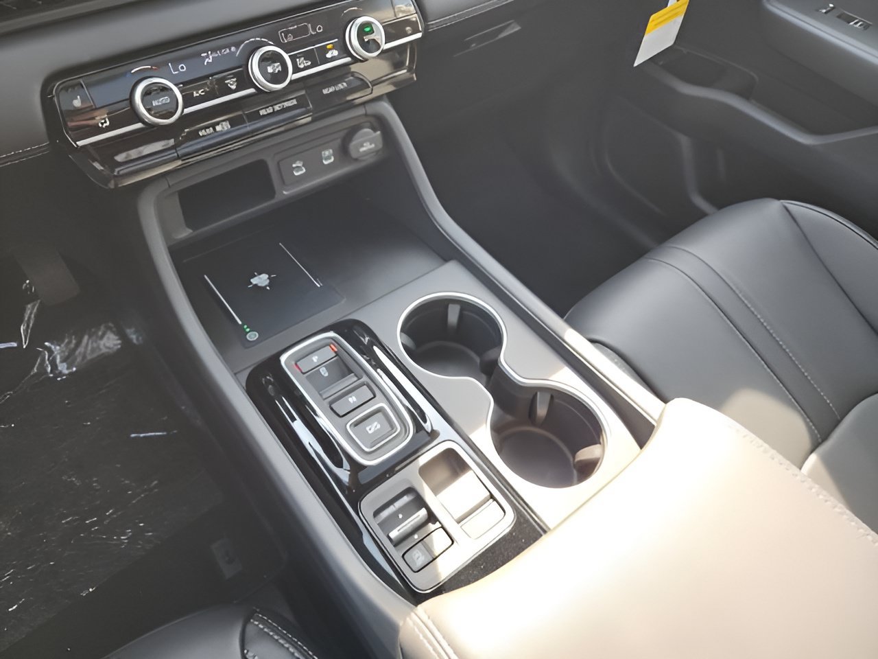 New 2026 Honda Pilot Touring image 22