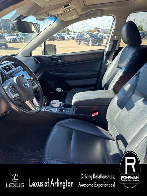 Used 2017 Subaru Outback 2.5i Limited AWD/4WD image 6