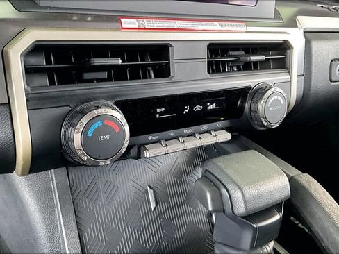 Used 2025 Toyota Tacoma SR5 image 23