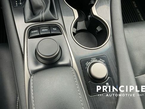 Used 2018 Lexus RX 350L FWD w/ Accessory Package image 17