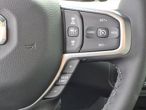 Used 2025 RAM 2500 Big Horn image 10