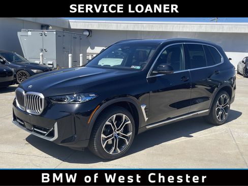 Used 2026 BMW X5 xDrive40i AWD/4WD image 1