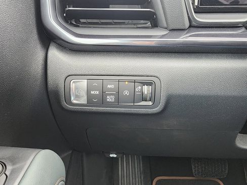 New 2026 GMC Terrain AT4 w/ Convenience Package III image 18