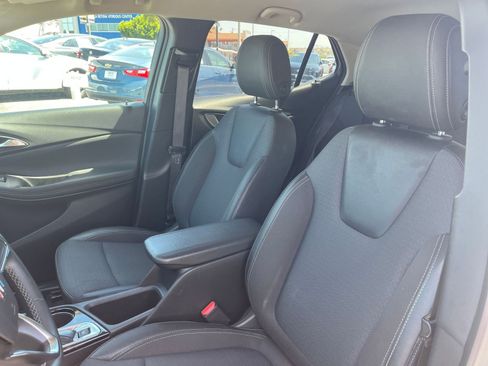 Used 2025 Buick Encore GX Preferred image 28
