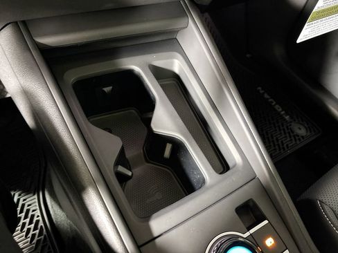 New 2026 Volkswagen Tiguan SE image 15