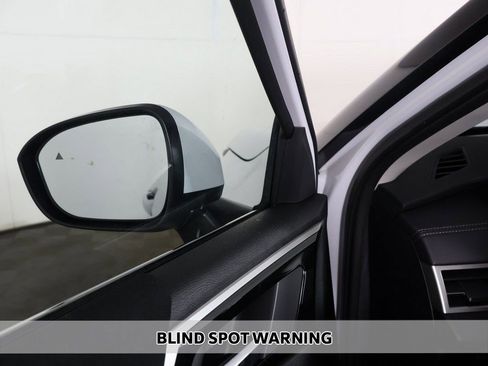 New 2026 Mitsubishi Outlander ES AWD/4WD image 4