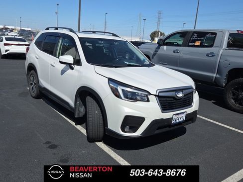 Used 2021 Subaru Forester Premium w/ Popular Package #1 AWD/4WD image 1