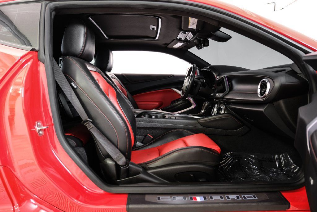 Used 2023 Chevrolet Camaro SS RWD image 38