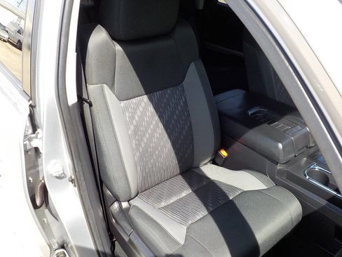 Used 2021 Toyota Tundra SR5 w/ Convenience Package image 28