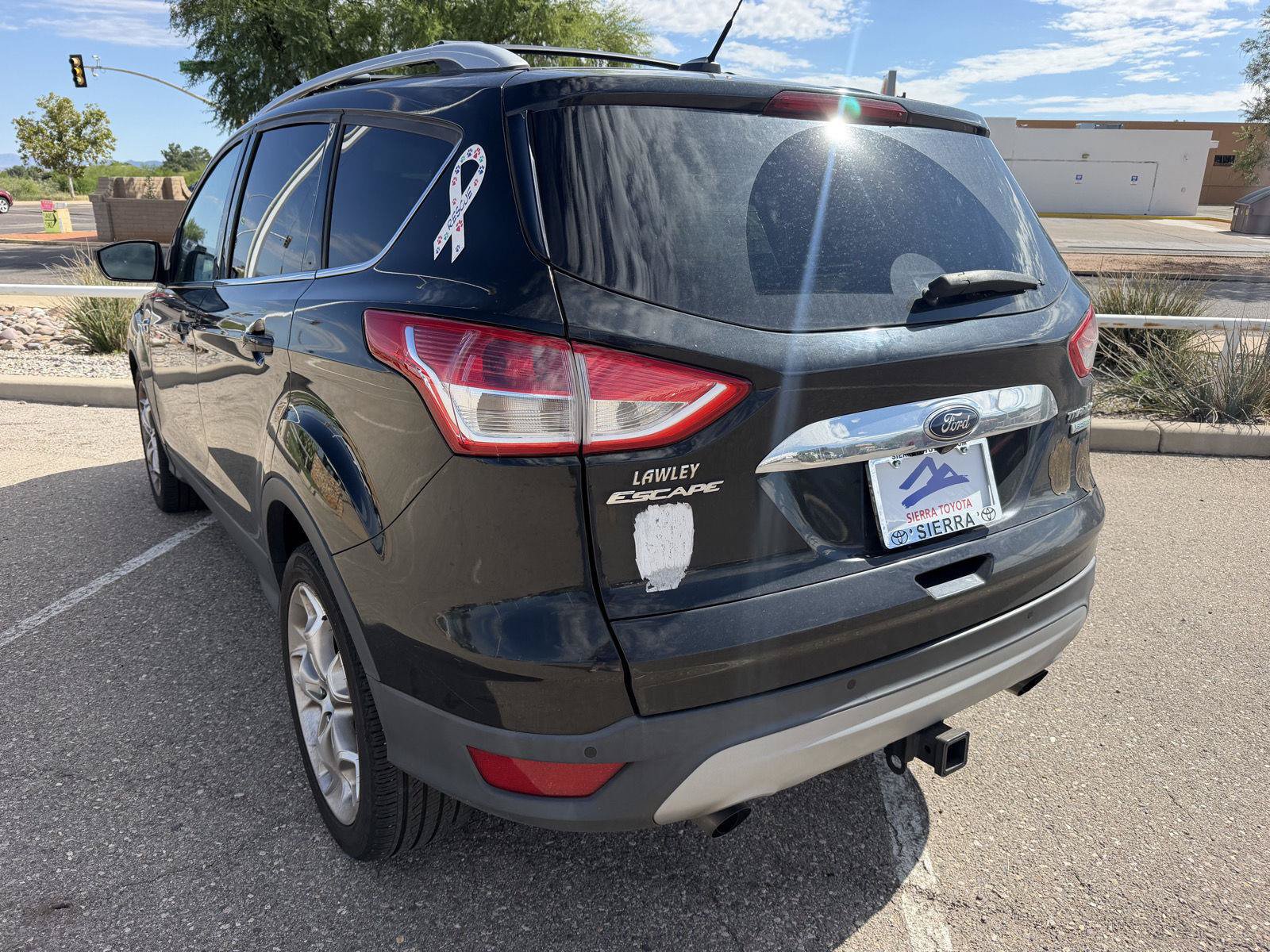 Used 2014 Ford Escape Titanium w/ Equipment Group 401A FWD image 3