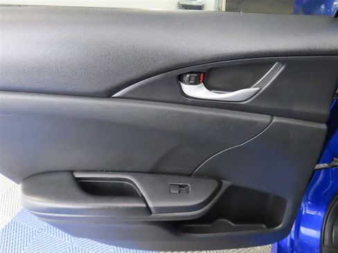 Used 2020 Honda Civic Sport image 28