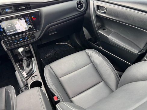 Used 2019 Toyota Corolla XLE FWD image 15