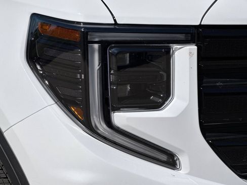 Used 2026 GMC Sierra 1500 Elevation AWD/4WD image 46