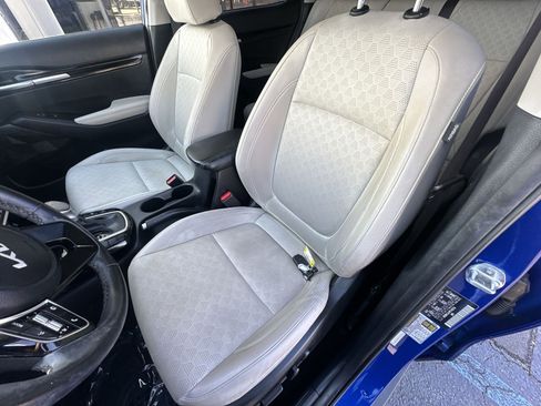 Certified 2023 Kia Seltos EX image 13
