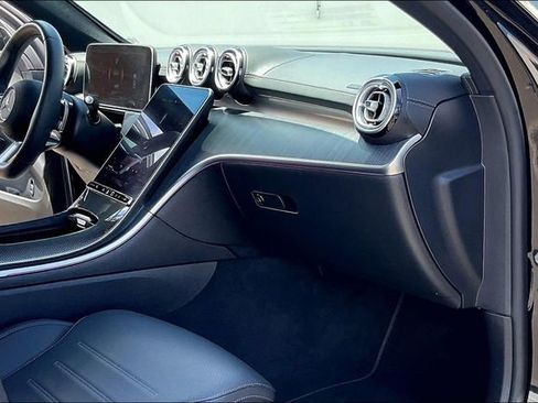 Used 2023 Mercedes-Benz C 300 Sedan image 15