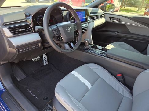 Used 2026 Toyota Camry SE w/ Convenience Package FWD image 25