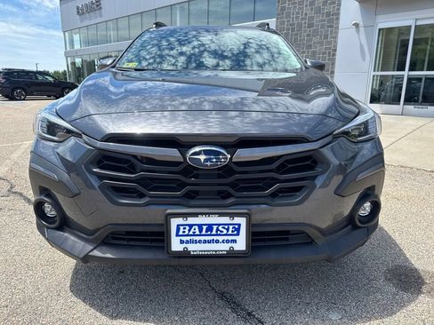 Used 2024 Subaru Crosstrek 2.5i Limited AWD/4WD image 5