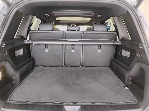Used 2024 Mercedes-Benz EQB 300 4MATIC image 27