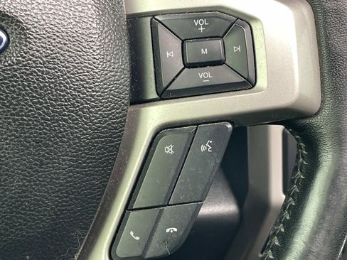 Used 2017 Ford F150 Lariat w/ Equipment Group 502A Luxury AWD/4WD image 23