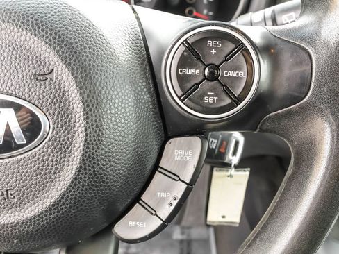 Used 2017 Kia Soul image 19