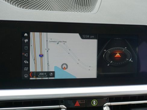 Used 2020 BMW 330i Sedan w/ Driving Assistance Package image 17