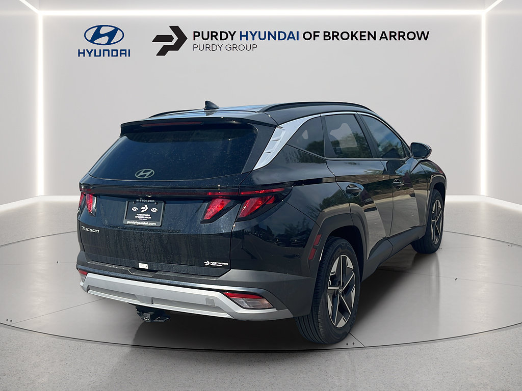 Certified 2025 Hyundai Tucson SEL FWD image 3
