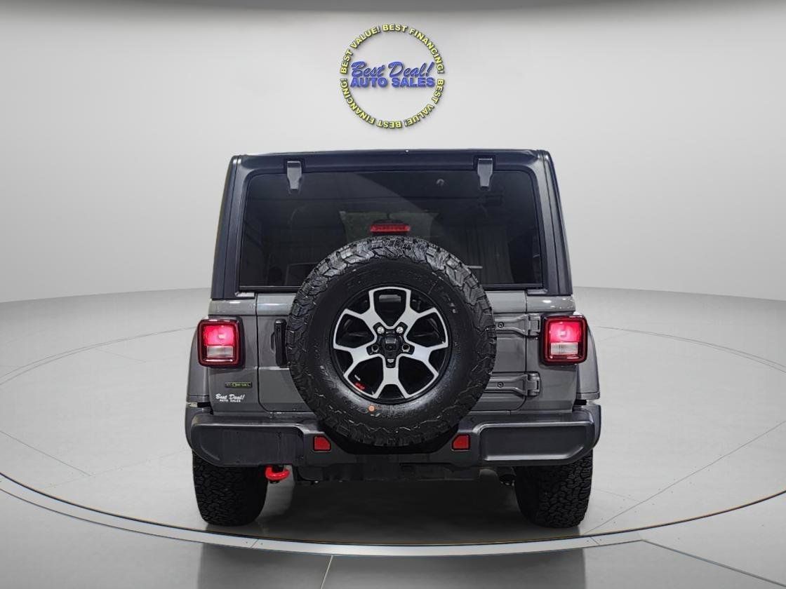 Used 2021 Jeep Wrangler Unlimited Rubicon w/ Cold Weather Group AWD/4WD image 3