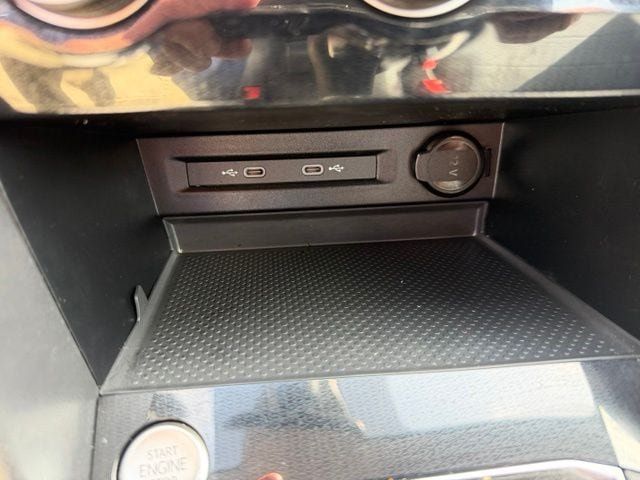 Certified 2025 Volkswagen Taos S AWD/4WD image 20
