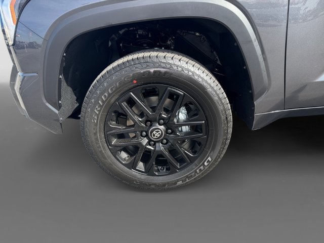 New 2026 Toyota Tundra Limited AWD/4WD image 14