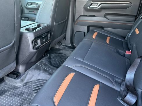 Certified 2024 GMC Sierra 1500 AT4 w/ Technology Package AWD/4WD image 13