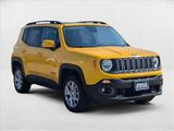 Used 2017 Jeep Renegade Latitude image 3