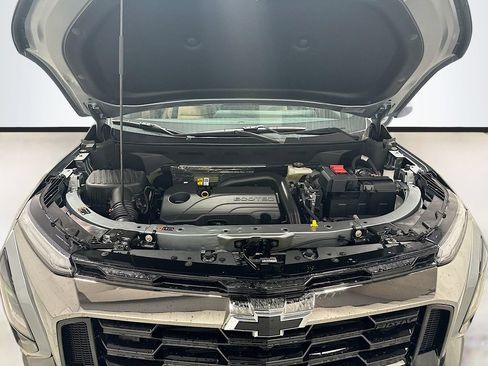 New 2026 Chevrolet Equinox ACTIV FWD image 33